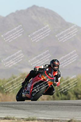 media/Dec-01-2025-Moto Forza (Mon) [[2daa91e15f]]/2-Intermediate Group/Session 2 Turn 9 Entry/